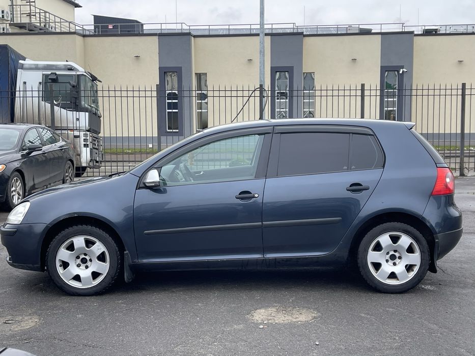 Volkwagen Golf V  1.9 TDI