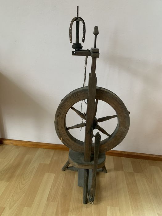 Kołowrotek do przędzenia Antyk