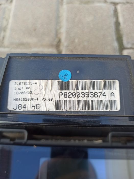 Приборна панель, Спідометр Рено Сценік 2