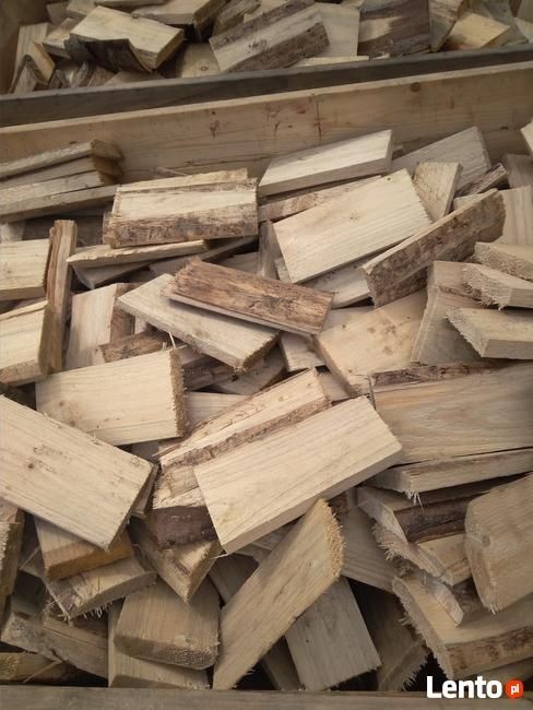 Drewno opałowe rozbiórkowe.