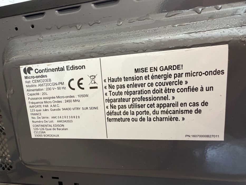 Micro-ondas Continental Edison 20L – 40 €