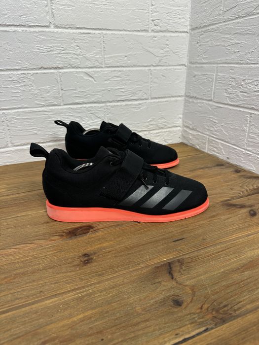 Штангетки кросівки adidas powerlift оригінал 44.5р