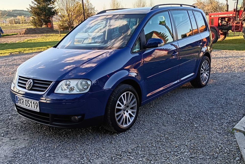 Volkswagen Touran