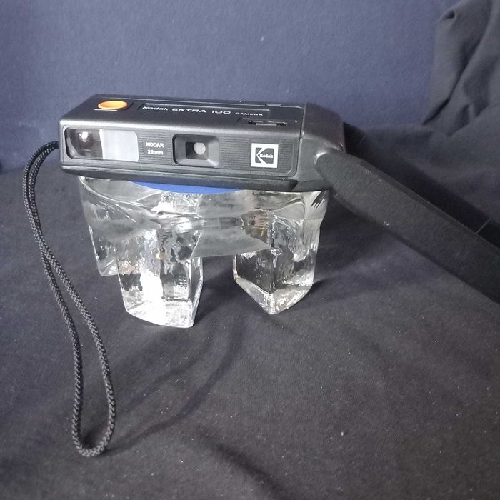 Máquina fotográfica Kodak Ektra 100