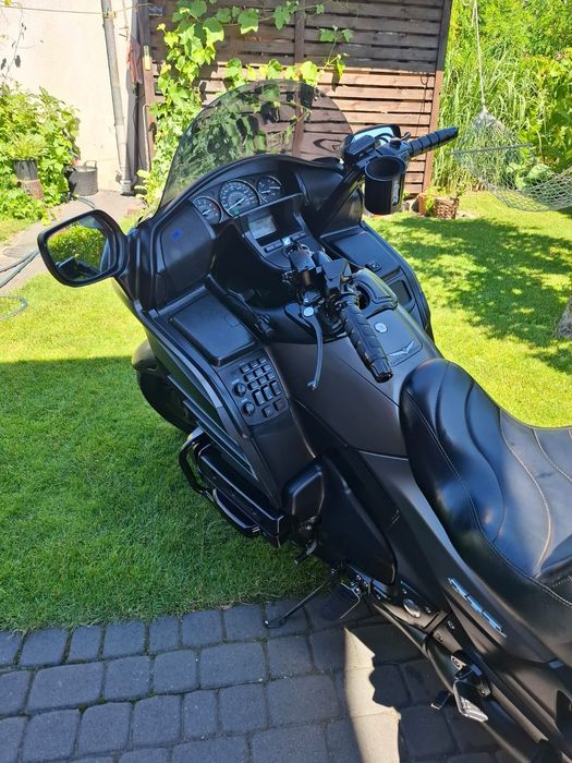Honda  Goldwing 1800 F6B 2016