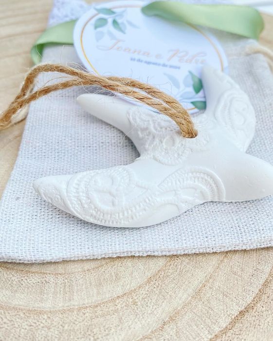 Lembrança casamento, batizado gesso perfumado andorinha
