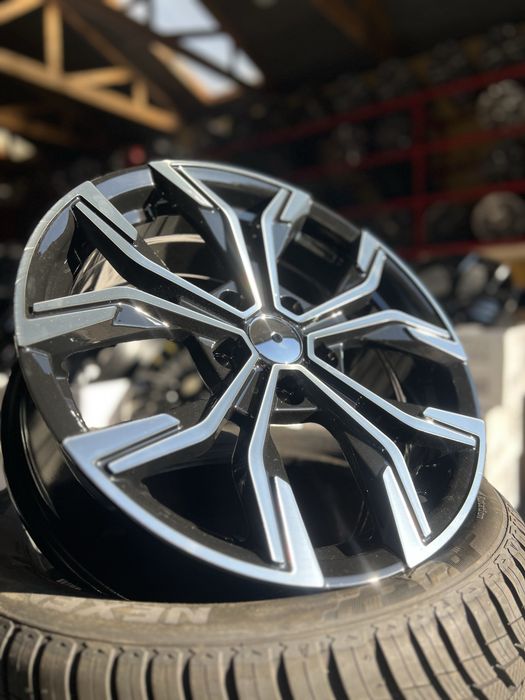 Komplet alufelg 5x114.3 17”
