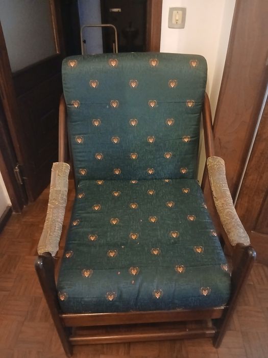 Forno,roupeiro, sofás cama