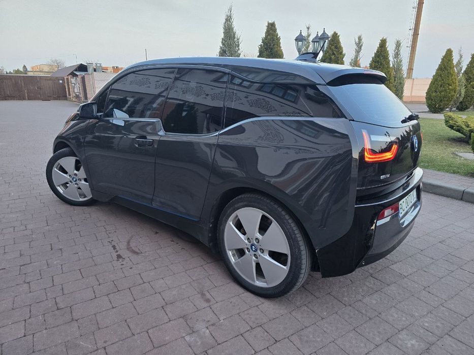 Продаю BMW I3 elektro