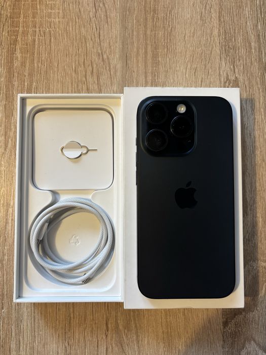 Iphone 15Pro•87%bat•128GB Blue tytanium