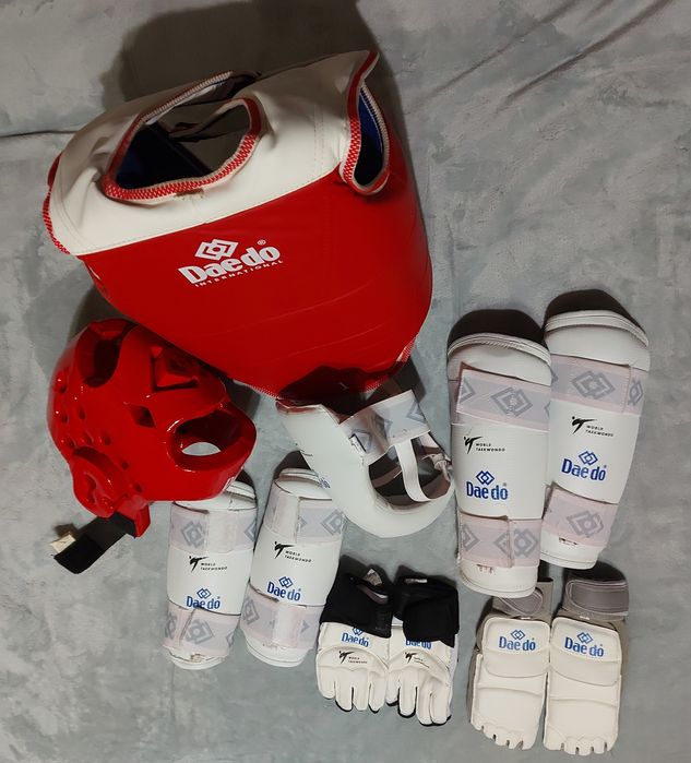 Шолом дитячий  для тхеквондо Daedo WTF  теквондо захиснийрозмір s