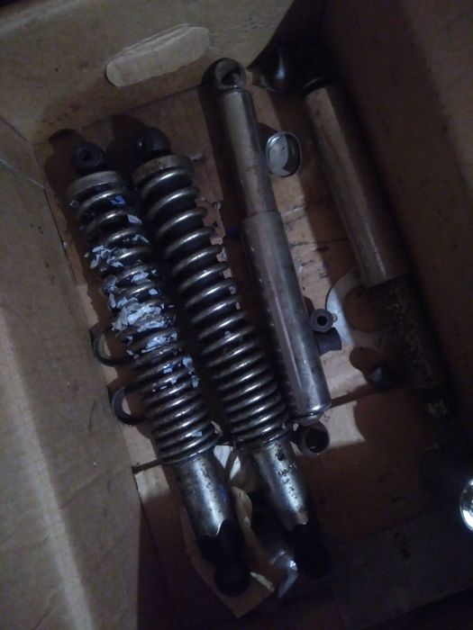 motas anos 60 material usado de casal diana e zundapp macal