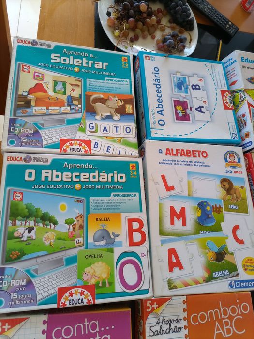 Games of various types, ages, and formats in excellent condition64751900587651121