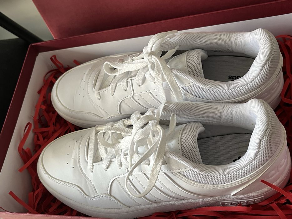 Кросівки adidas 43 розмір