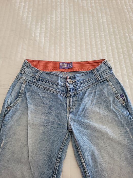 Calças Bershka boca de sino