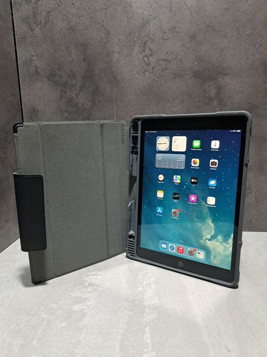 Планшет ipad 7 a2197 32GB ROM!  D981