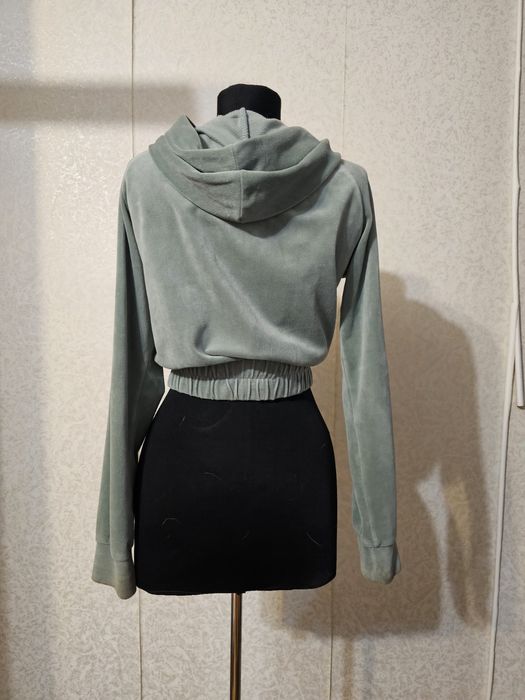 Вкорочена зіпка сіро-зелена