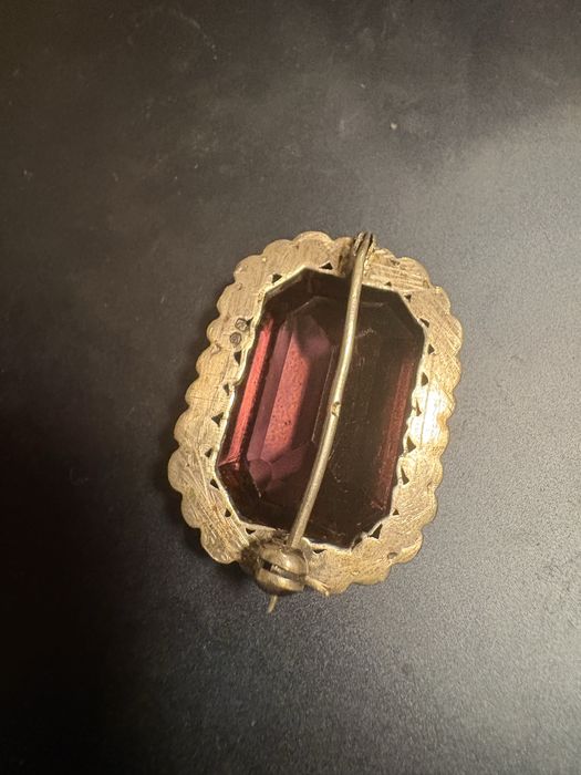 Broche antigo de fabrico alemão