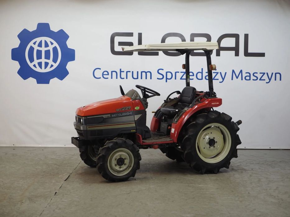 Mitsubishi MT221  Traktor Japoński 4×4 Mitsubishi MT221D *M2024-16*