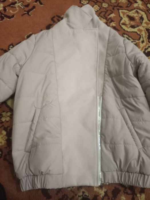 Продам нову куртку