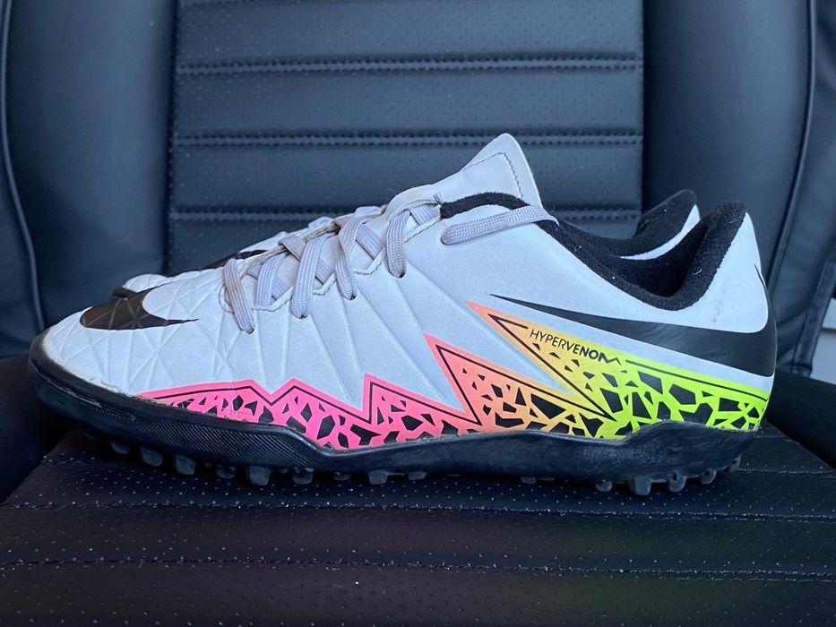 Nike Hypervenom 38 (24cm) buty piłkarskie turfy