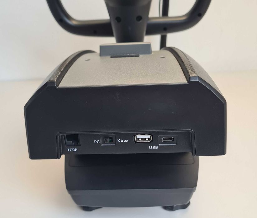 Thrustmaster TCA Yoke Boeing Edition