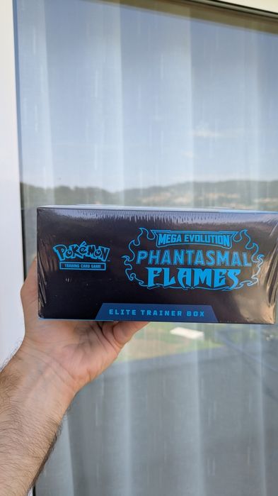 Pokémon TCG: Phantasmal Flames Elite Trainer Box