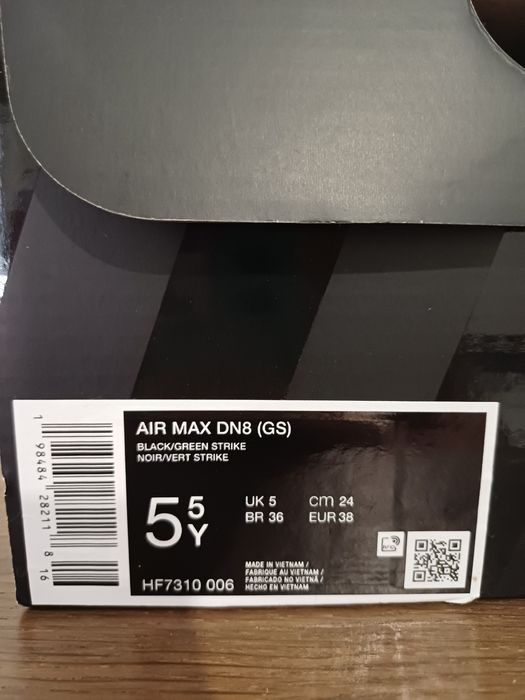 NIKE Air Max DN8