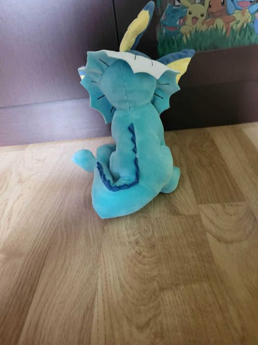 Pluszak Pokemon Vaporeon maskotka Nintendo