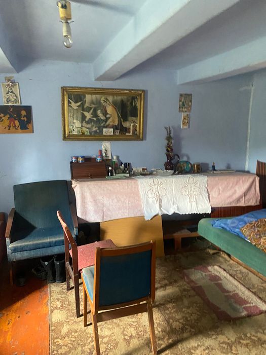 Продаж будинку 2 кім с .Хренів + 13 сот землі