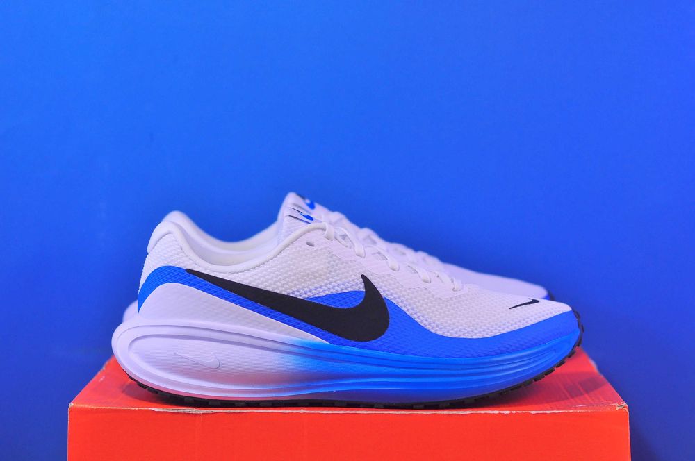 Кросівки Nike Revolution 8  оригінал