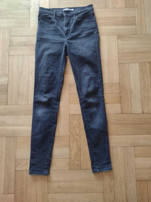 Czarne spodnie dżinsowe Levi's