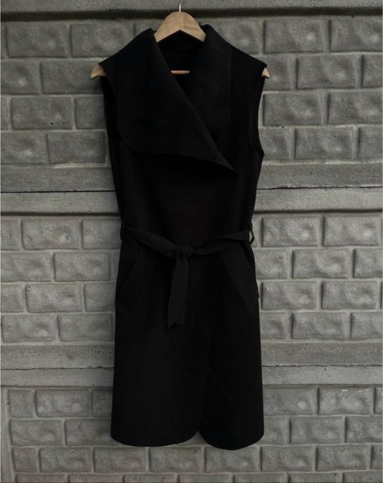 жилетка безрукавка Zara