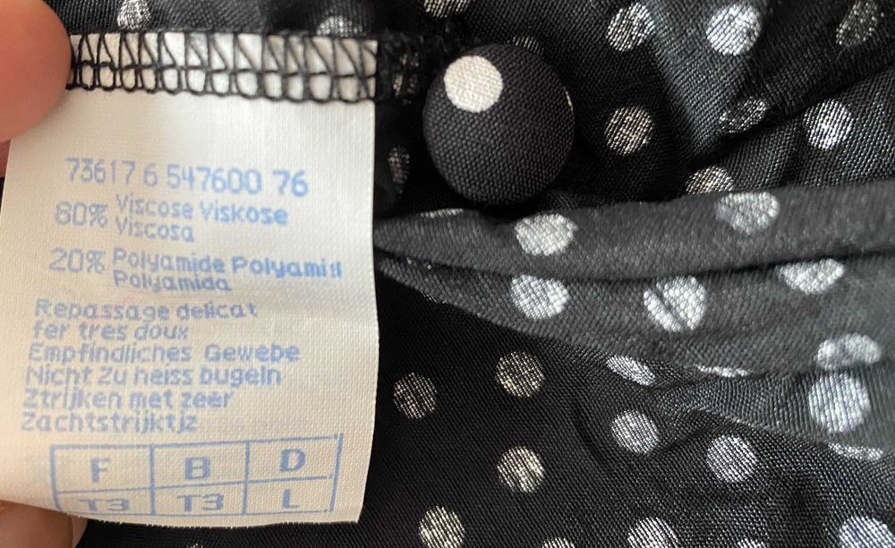Blusa crooped pontilhada da Pimkie