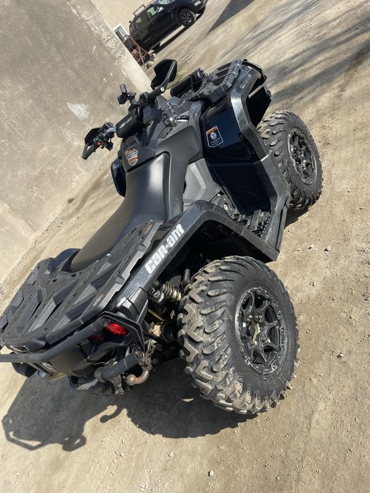 Can am outlander 1000R