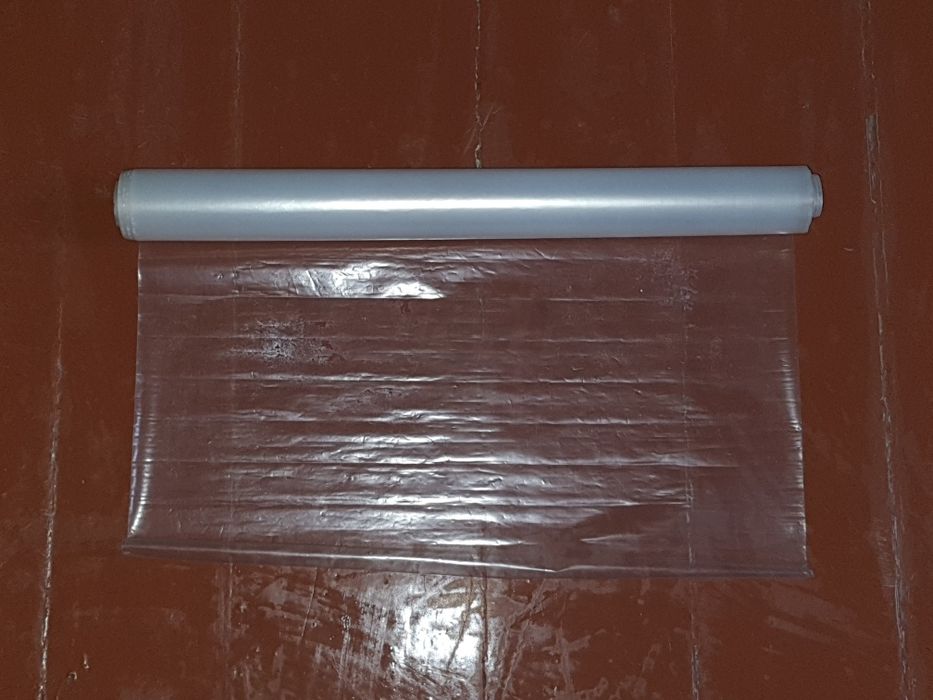 Рулон прозорої поліетиленової плівки (шир.- 45см.,  дов.- 8м.50см.)