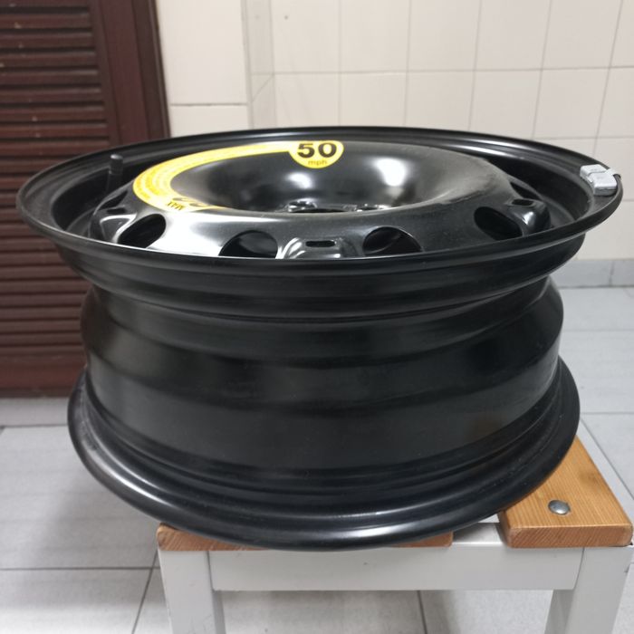 Vendo jante 185/60 R15 suplente VW 5 furos polo