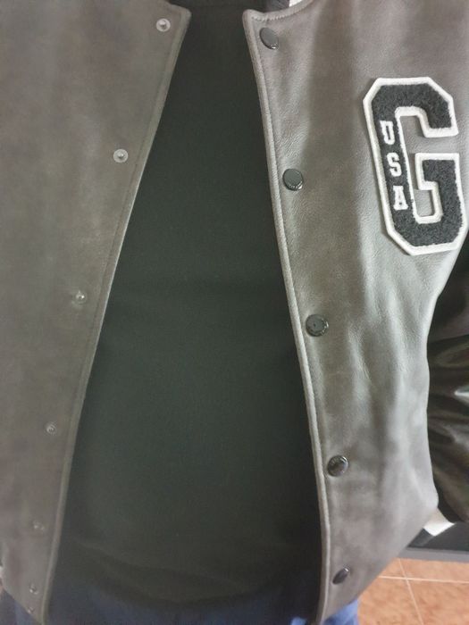 Blusão tipo americano Gant