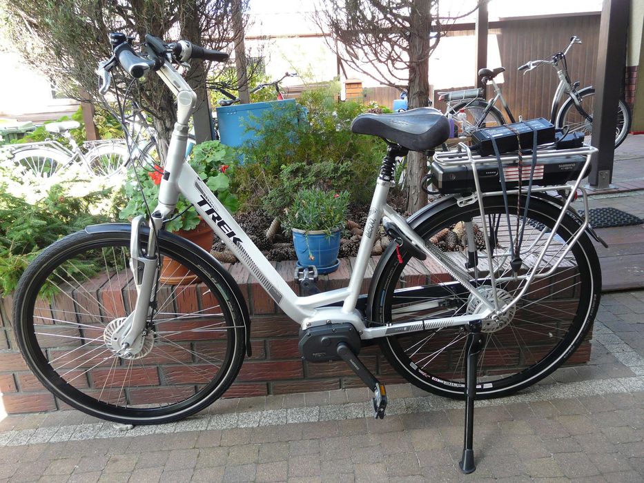Rower elektryczny TREK LM500+,28"/50 central  Shimano-ładny sprawny