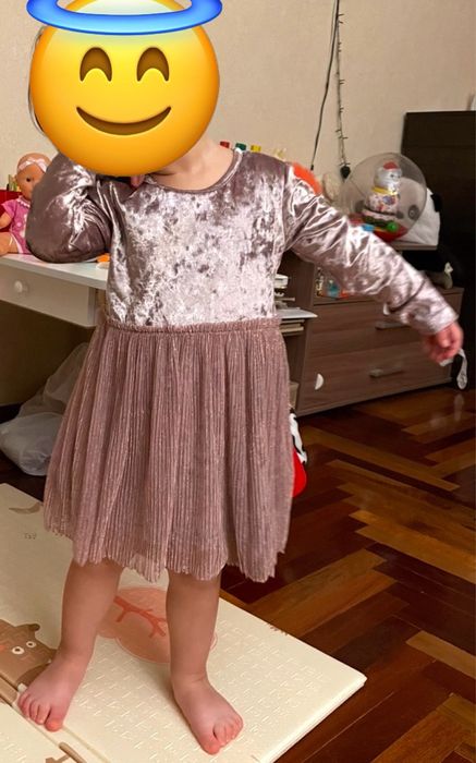 Велюрове плаття на дівчинку 98р