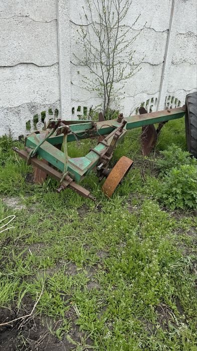 Плуг плн-3 на среднем и тяжелом брусу