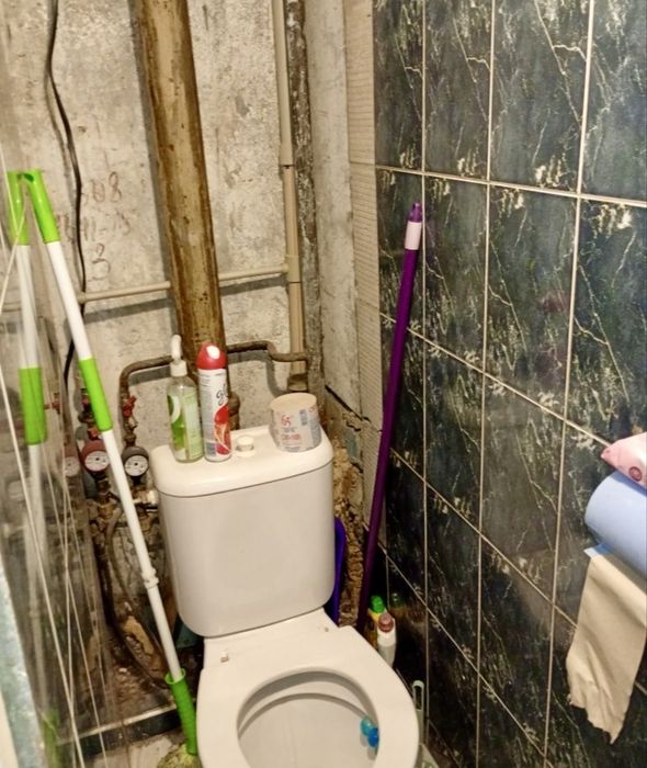 Продається 2-к, 3/16, 45,5 м2, Левка Лук’яненка 1-г, метро Мінська