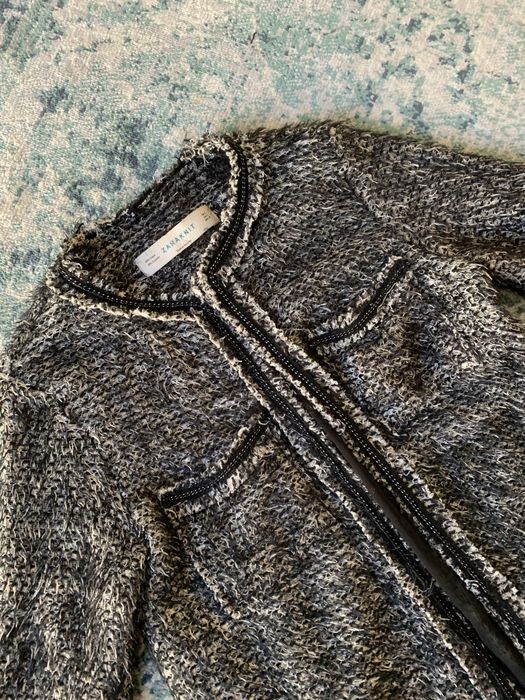 Casaco com correntes Zara