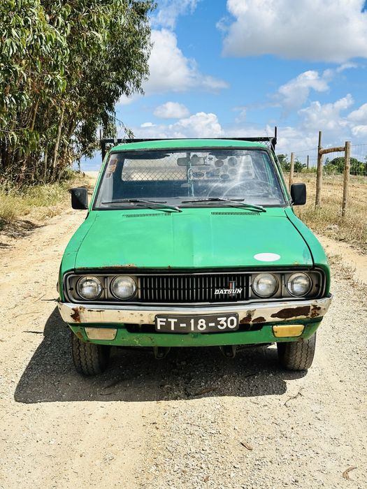 Carrinha caixa aberta/ Pick up Datsun 620