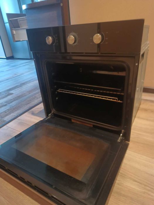 Духова шафа INTERLINE HQ 871 BK/2 (Б/У)