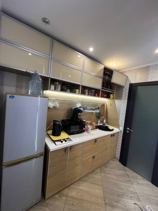 Продаю Комерческое Помещение Центр ( Мариупольская) возле  Грифеля