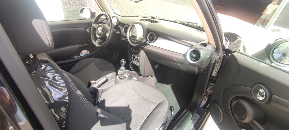 Mini Cooper D 1.6 R56