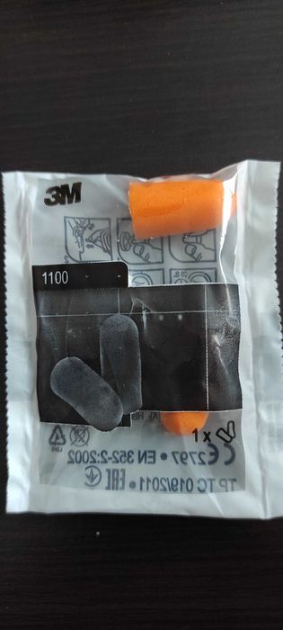 Zatyczki, stopery, wkładki douszne model 3M 1100 (50par).