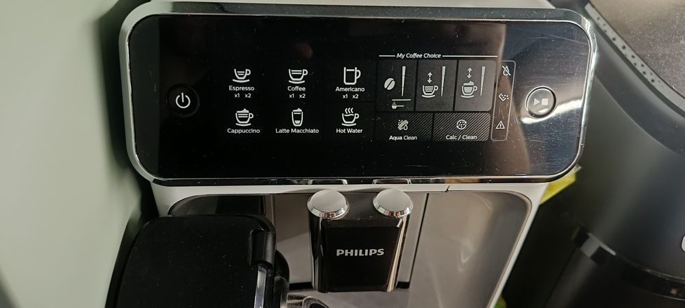 Ekspres do kawy Philips latte go