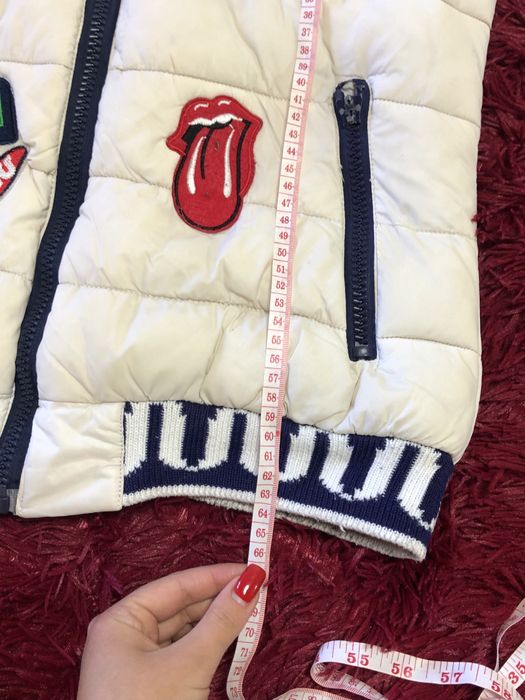 Куртка жіноча в ідеальному стані